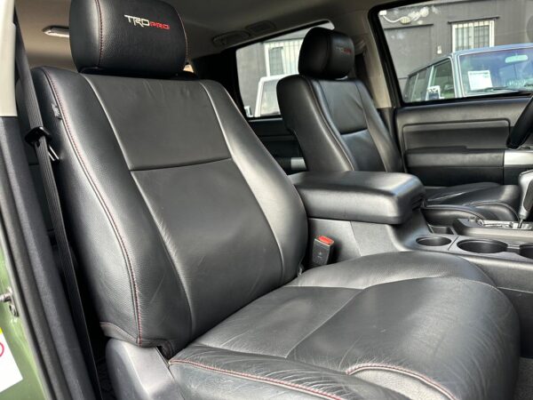 TOYOTA SEQUOIA TRD PRO 2020 VERDE - Imagen 6