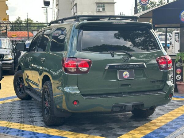 TOYOTA SEQUOIA TRD PRO 2020 VERDE - Imagen 4