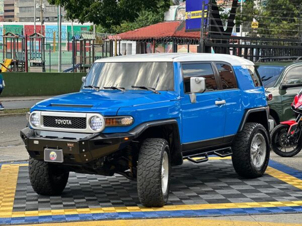 TOYOTA FJ CRUISER 2007 AZUL - Imagen 13
