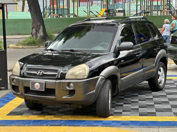 HYUNDAI TUCSON 2008 NEGRO - Imagen 14