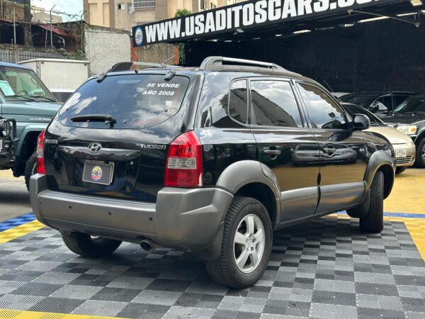 HYUNDAI TUCSON 2008 NEGRO - Imagen 4