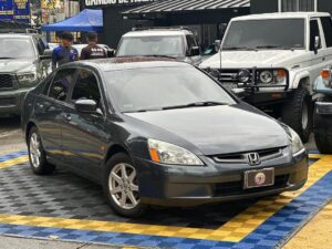 HONDA ACCORD 2004 GRIS