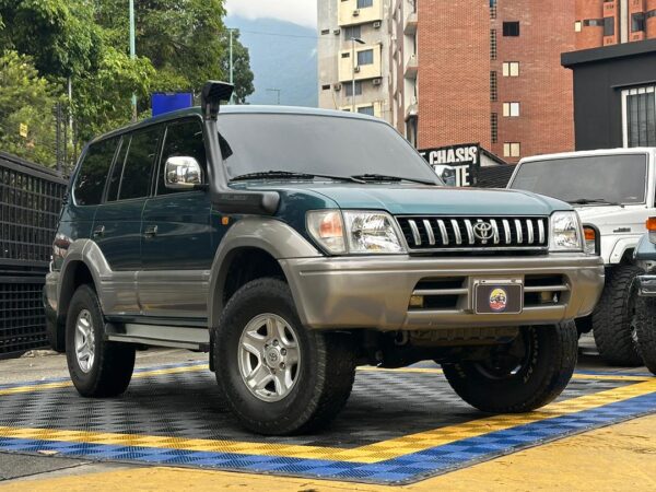 TOYOTA PRADO 2001 VERDE - Imagen 13