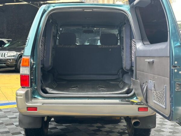TOYOTA PRADO 2001 VERDE - Imagen 3
