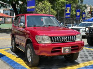 TOYOTA MERU 2005 ROJO
