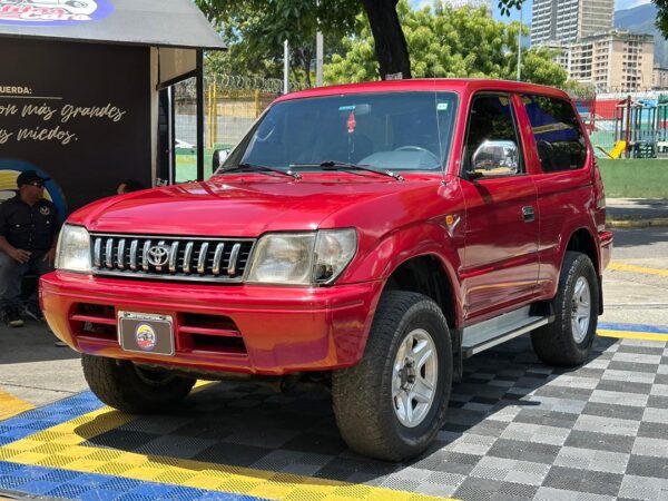 TOYOTA MERU 2005 ROJO - Imagen 10