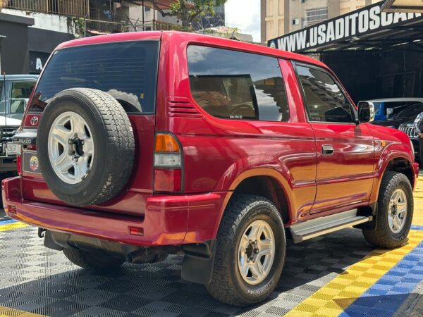 TOYOTA MERU 2005 ROJO - Imagen 7