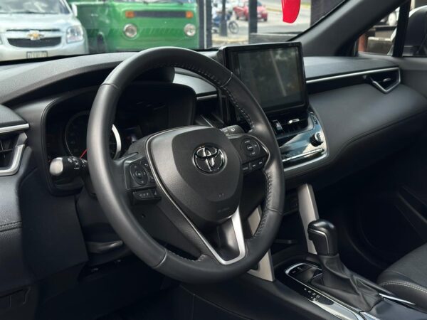 TOYOTA COROLLA CROSS 2022 PLATA - Imagen 8