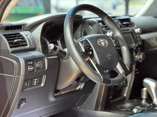 TOYOTA 4RUNNER TRD PRO 2015 NARANJA - Imagen 9