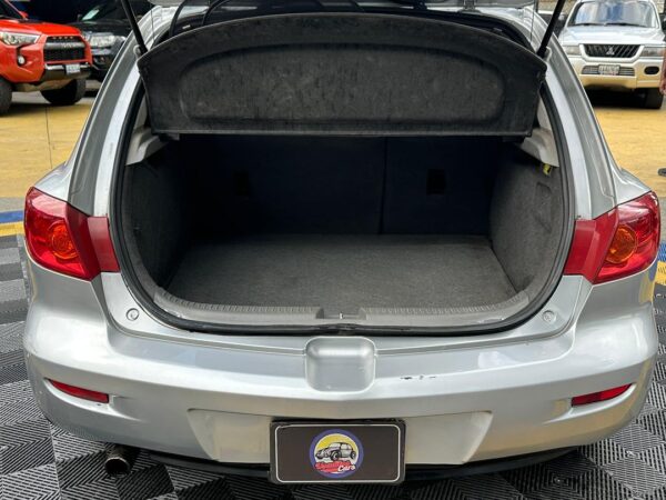 MAZDA 3 PLATA 2006 - Imagen 3