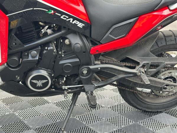 BERA X-CAPE 2024 ROJO - Imagen 7
