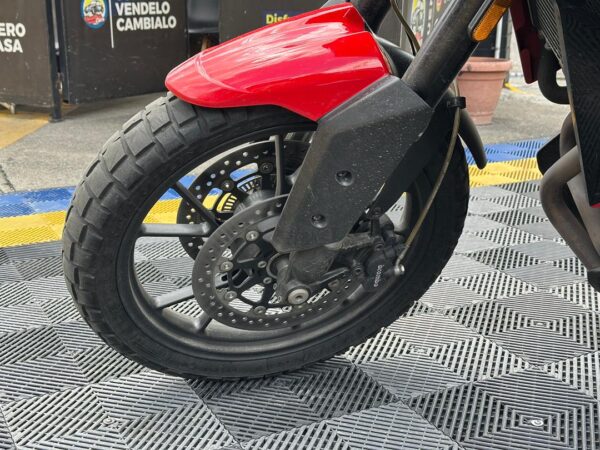 BERA X-CAPE 2024 ROJO - Imagen 6