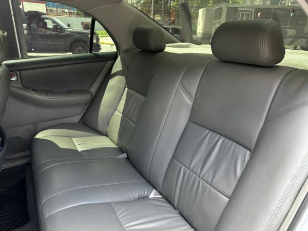 TOYOTA COROLLA SENSACIÓN 2007 PLATA - Imagen 4