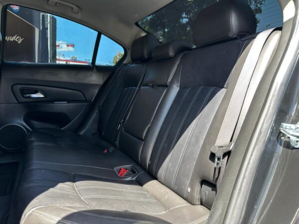CHEVROLET CRUZE 2013 NEGRO - Imagen 7