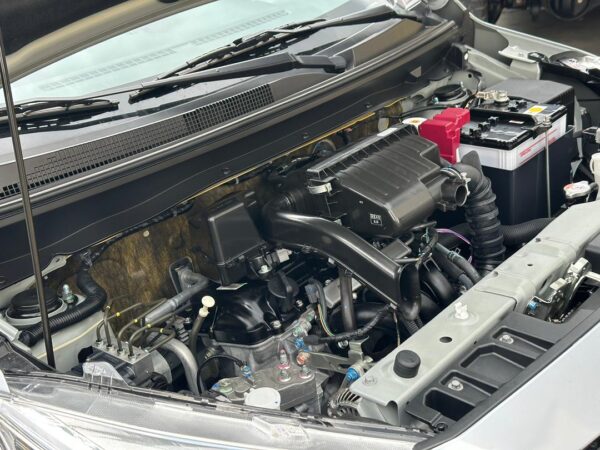 MITSUBISHI ATTRAGE 2025 PLATA - Imagen 6