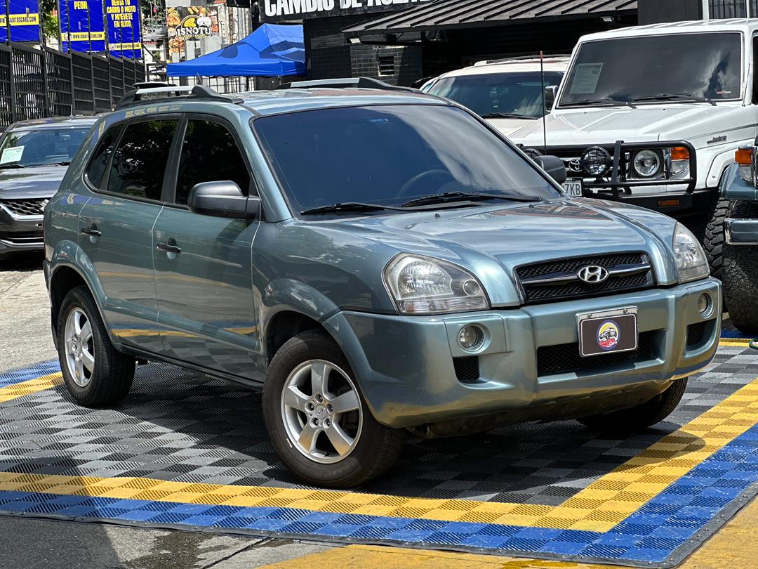 HYUNDAI TUCSON 2008 PLATA