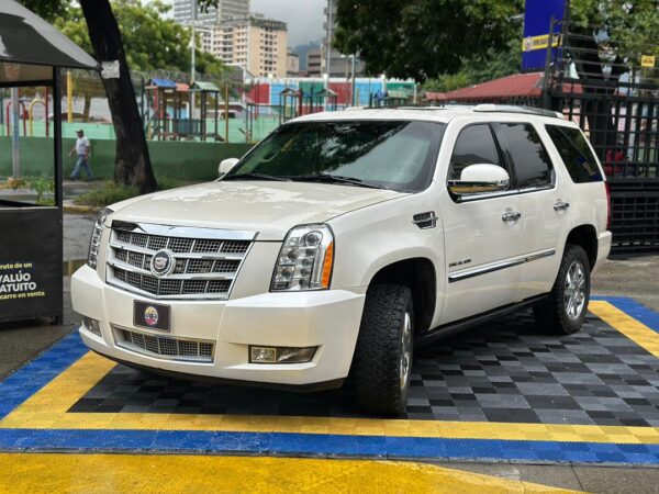 CADILLAC ESCALADE PLATINUM 2011 BLANCO - Imagen 11