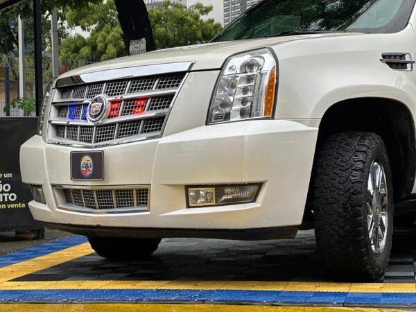 CADILLAC ESCALADE PLATINUM 2011 BLANCO - Imagen 10