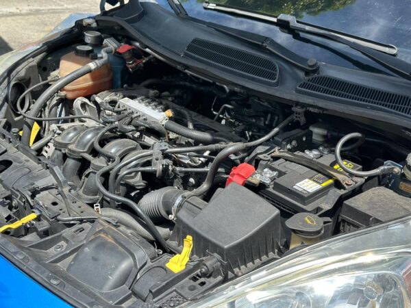 FORD FIESTA TITANIUM 2014 AZUL - Imagen 7