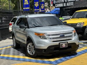 FORD EXPLORER XLT 2013 PLATA