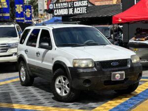 FORD ESCAPE 2006 BLANCO