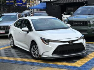 TOYOTA COROLLA LE 2021 BLANCO