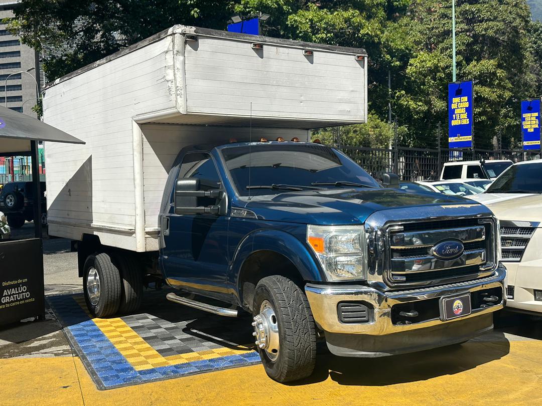 FORD SÚPER DUTY F-350 AZUL 2014