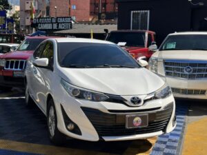 TOYOTA YARIS G 2020 BLANCO