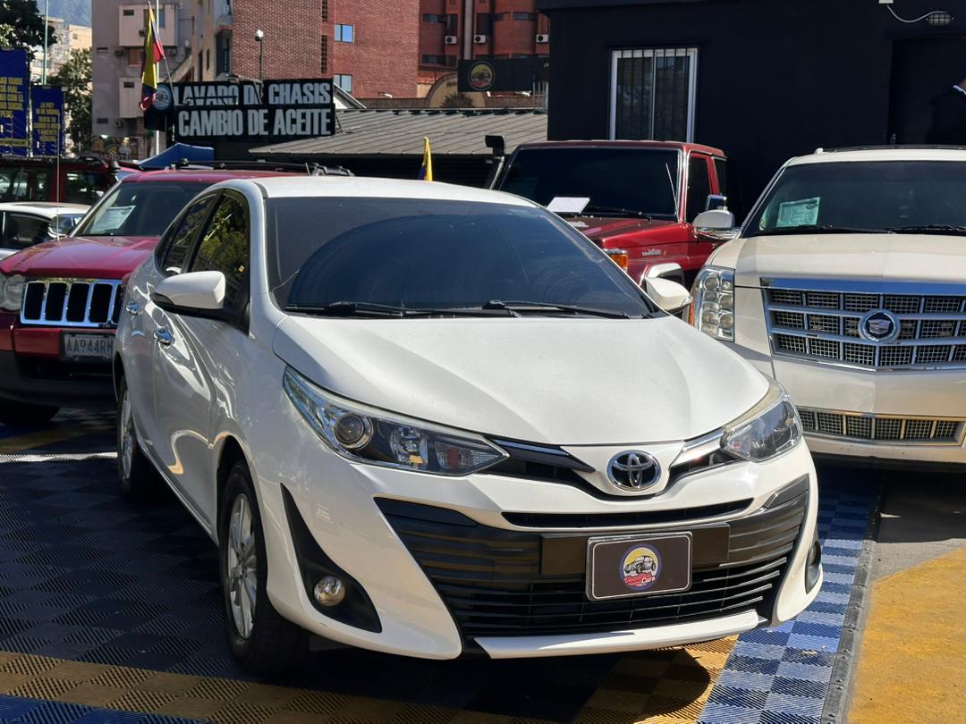 TOYOTA YARIS G 2020 BLANCO