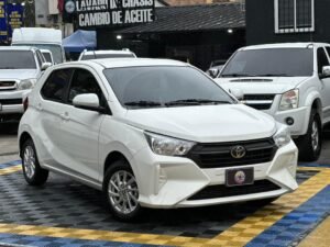 TOYOTA AGYA 2025 BLANCO