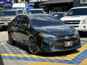 TOYOTA COROLLA LE 2019 NEGRO