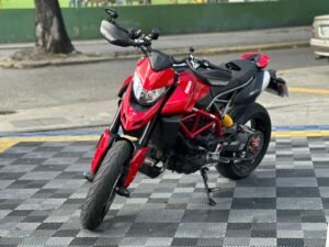 DUCATI HYPERMOTARD 2019 ROJO