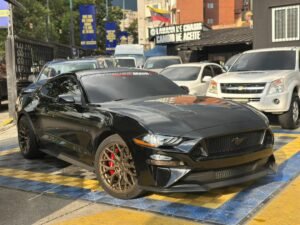 FORD MUSTANG GT 2021 NEGRO