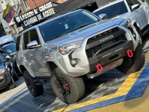 TOYOTA 4RUNNER TRD OFF ROAD 2024 PLATA