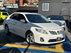 TOYOTA COROLLA GLI 2012 BLANCO