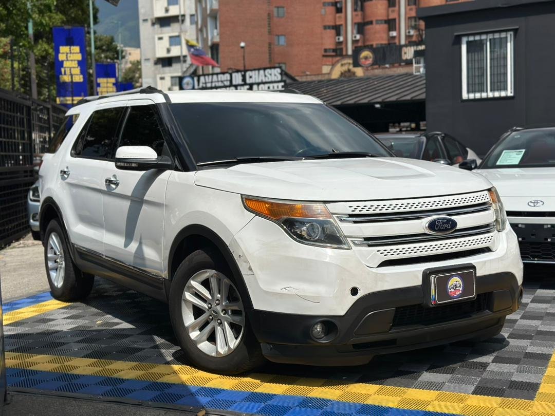FORD EXPLORER LIMITED 2014 BLANCO
