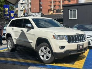 JEEP GRAND CHEROKEE LIMITED 2013 BLANCO
