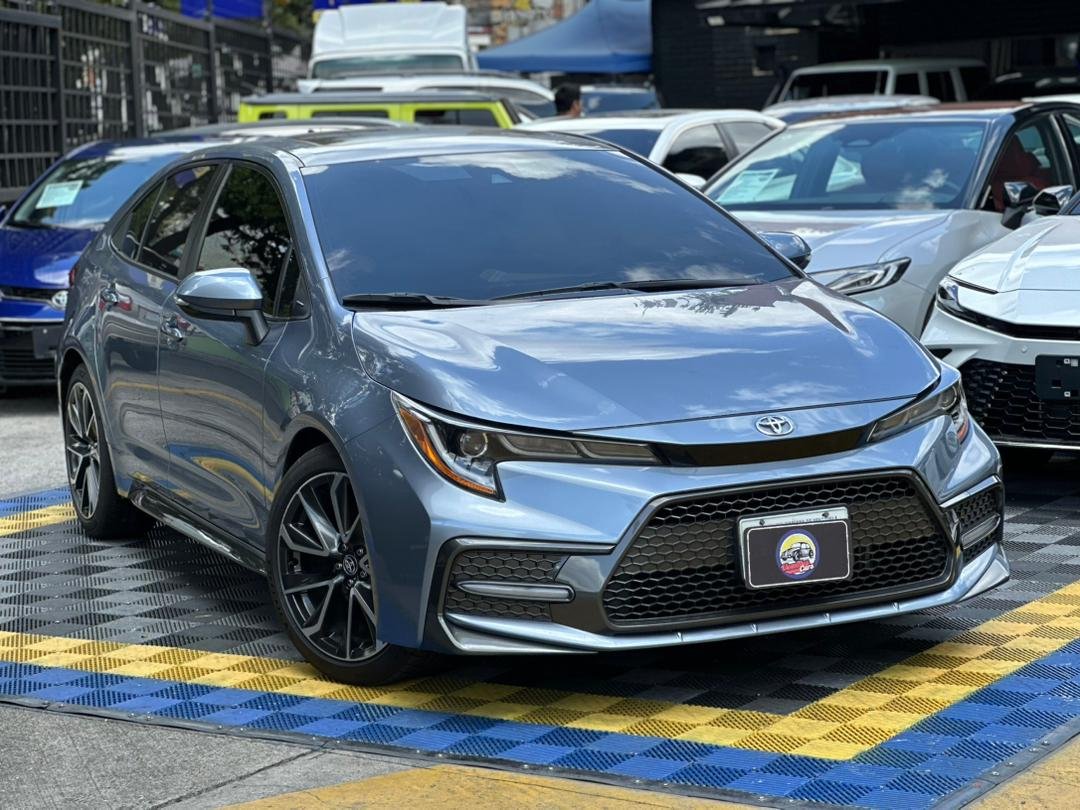 TOYOTA COROLLA XSE 2022 AZUL