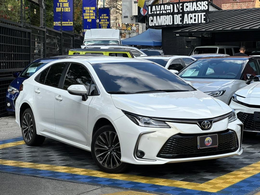 TOYOTA COROLLA SEG 2024 BLANCO