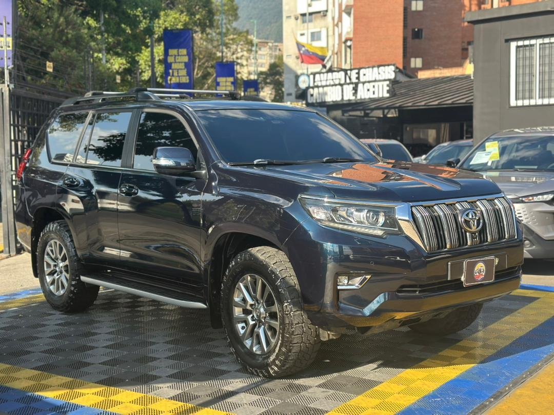 TOYOTA PRADO 2019 AZUL