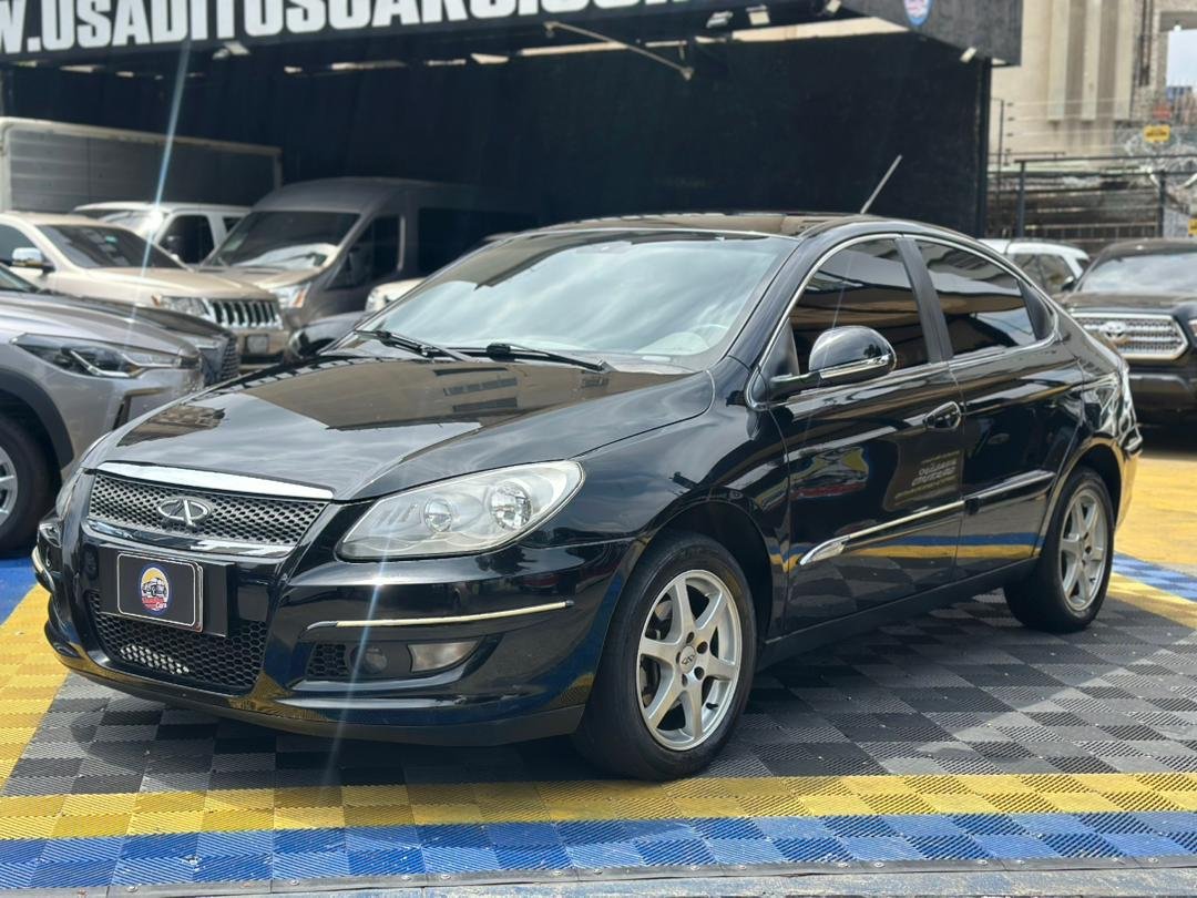 CHERY ORINOCO 2015 NEGRO