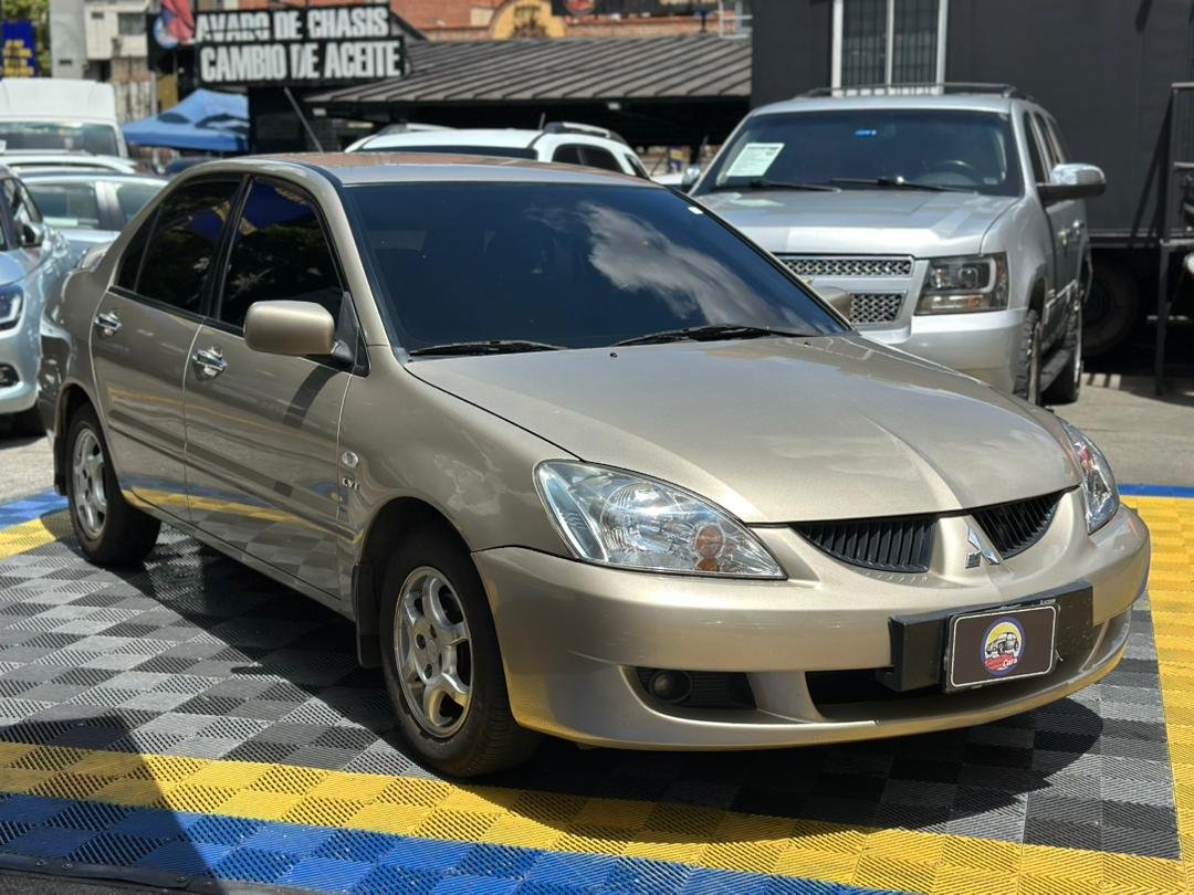 MITSUBISHI LANCER GLX 2011 BEIGE