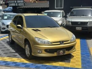 PEUGEOT 206 2008 AMARILLO