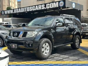 NISSAN PATHFINDER 2006 NEGRO