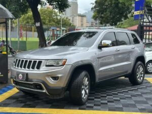 JEEP GRAND CHEROKEE 4G 2014 PLATA