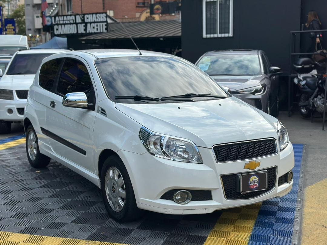 CHEVROLET AVEO SPEED LT 2013 BLANCO