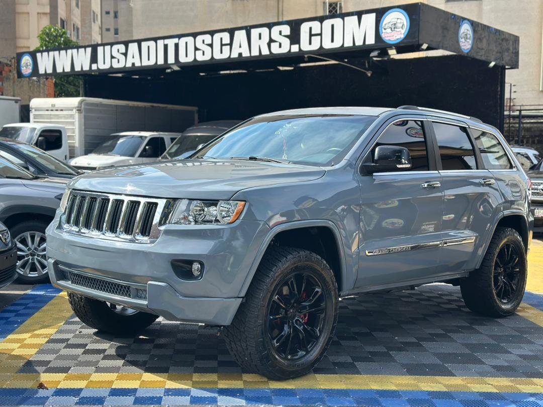 JEEP GRAND CHEROKEE LIMITED 2011 GRIS