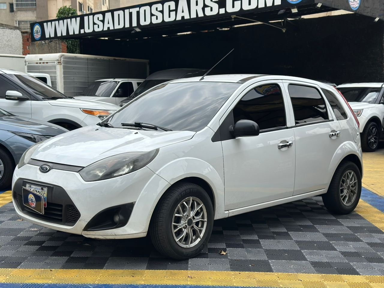 FORD FIESTA MOVE 2012 BLANCO