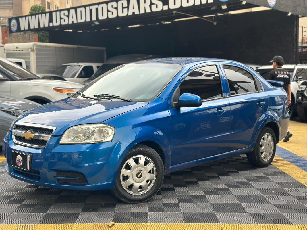 CHEVROLET AVEO LT 2013 AZUL